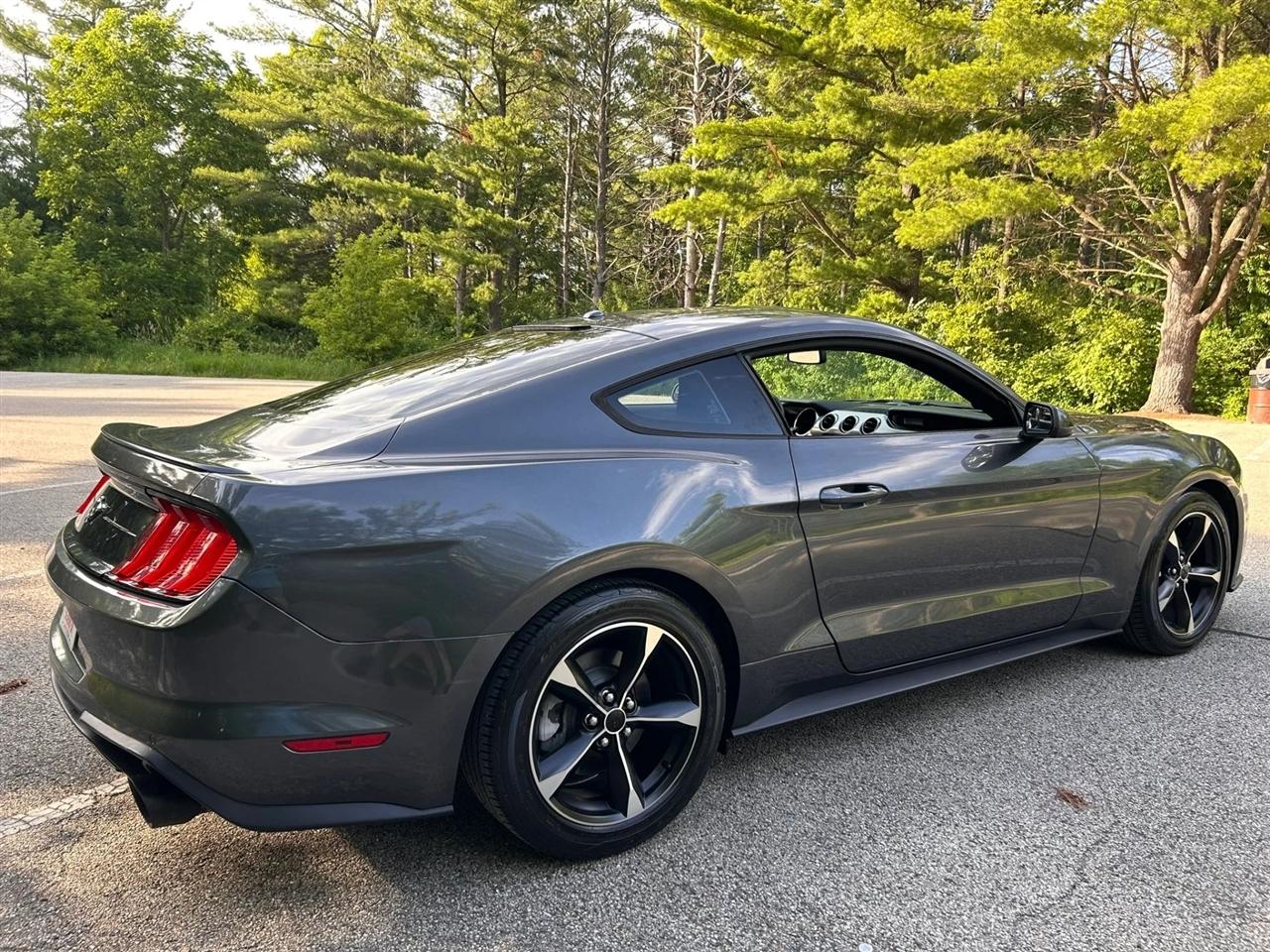 Ford Mustang  2018