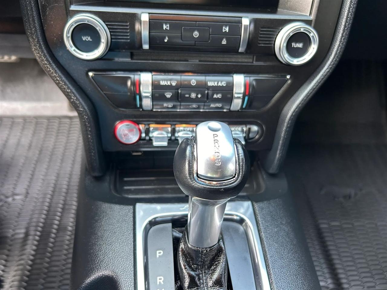 Ford Mustang  2018