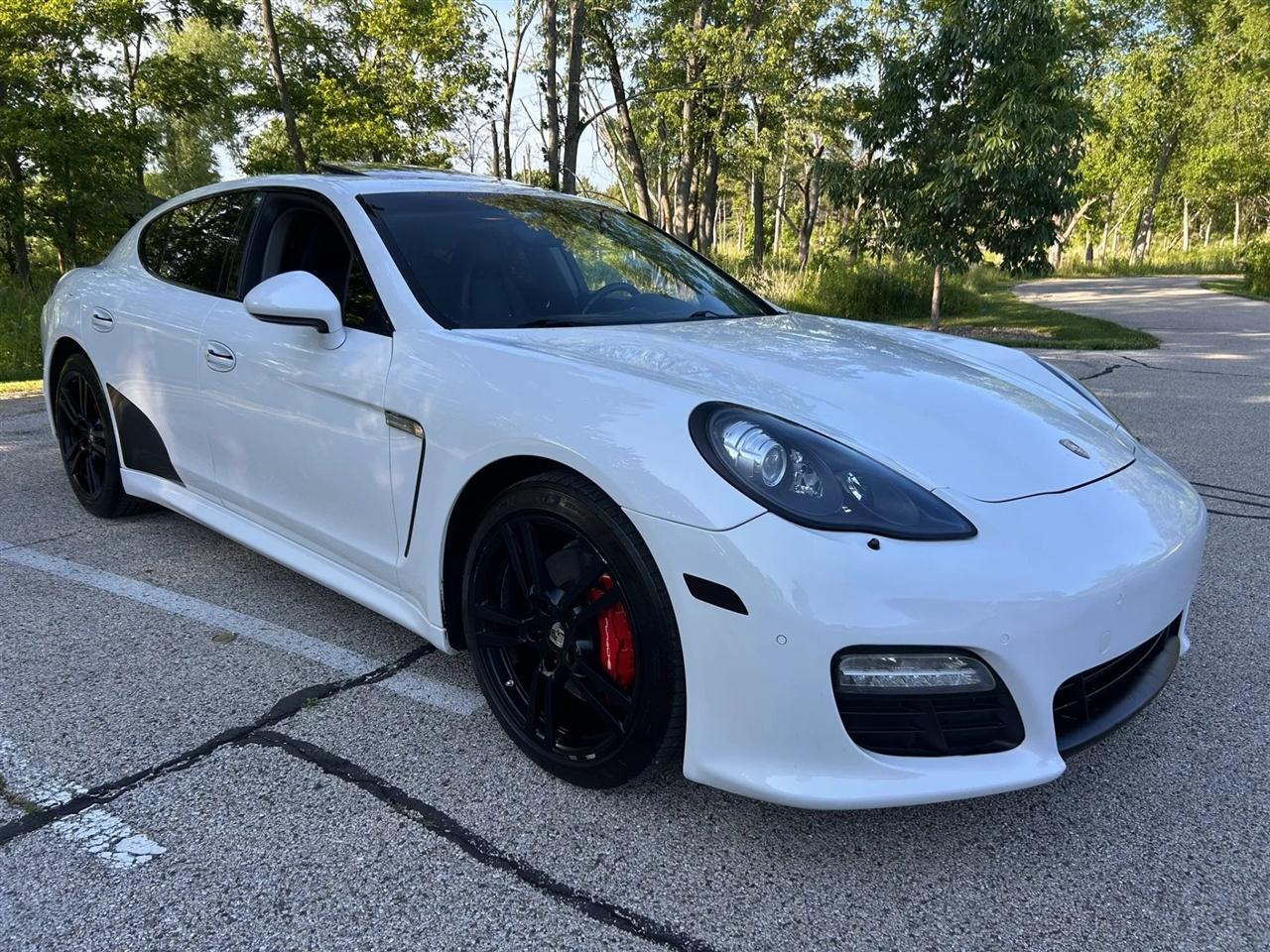 Porsche Panamera  2012