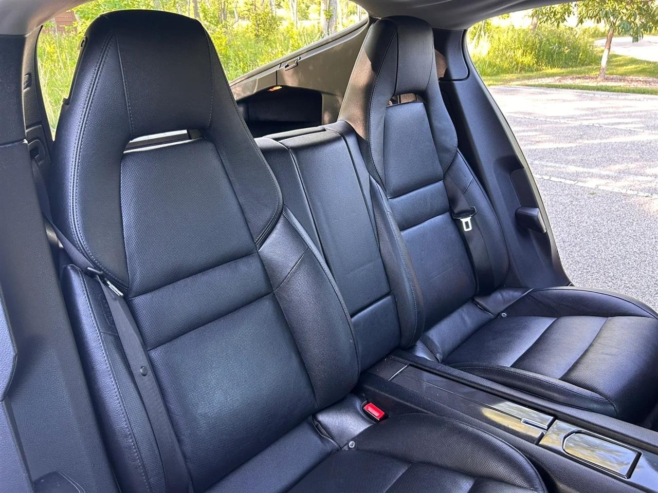 Porsche Panamera  2012