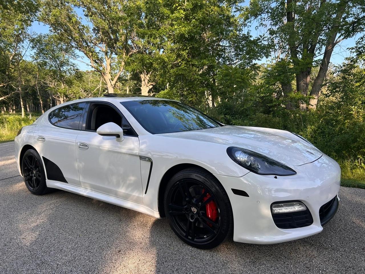Porsche Panamera  2012