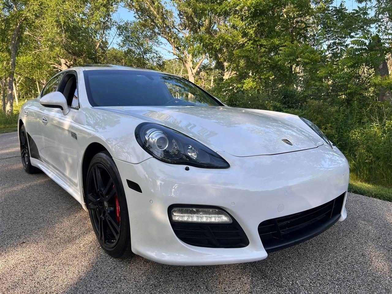 Porsche Panamera  2012