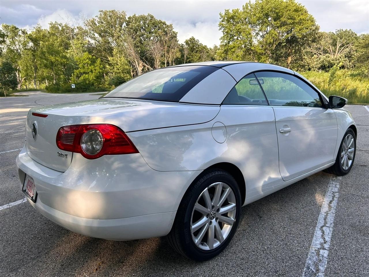 Volkswagen Eos  2011