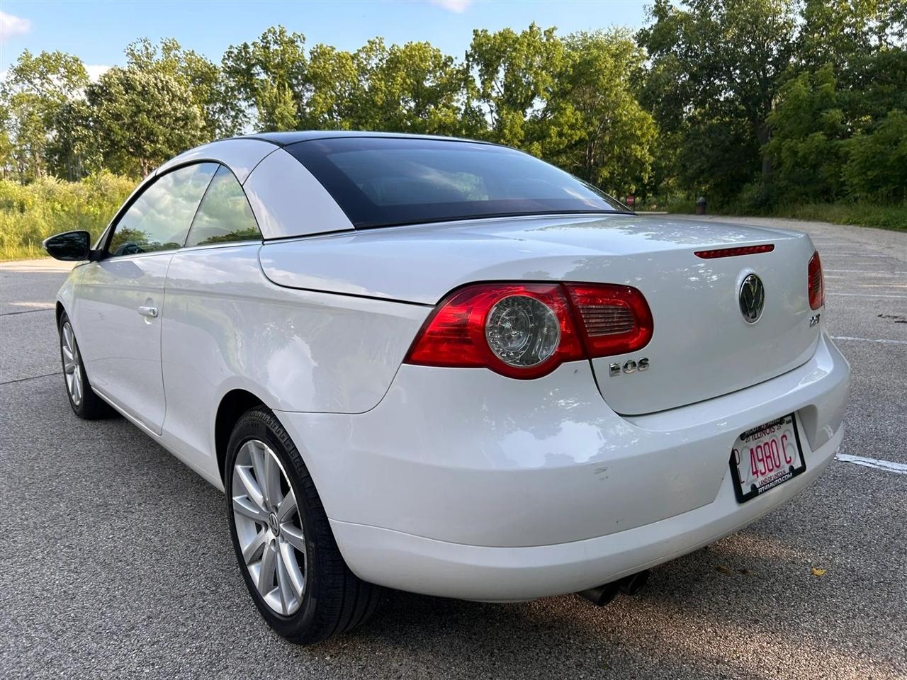 Volkswagen Eos  2011