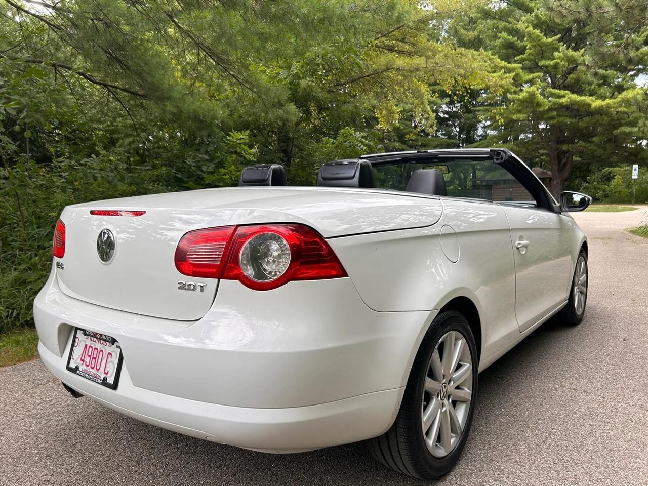 Volkswagen Eos  2011
