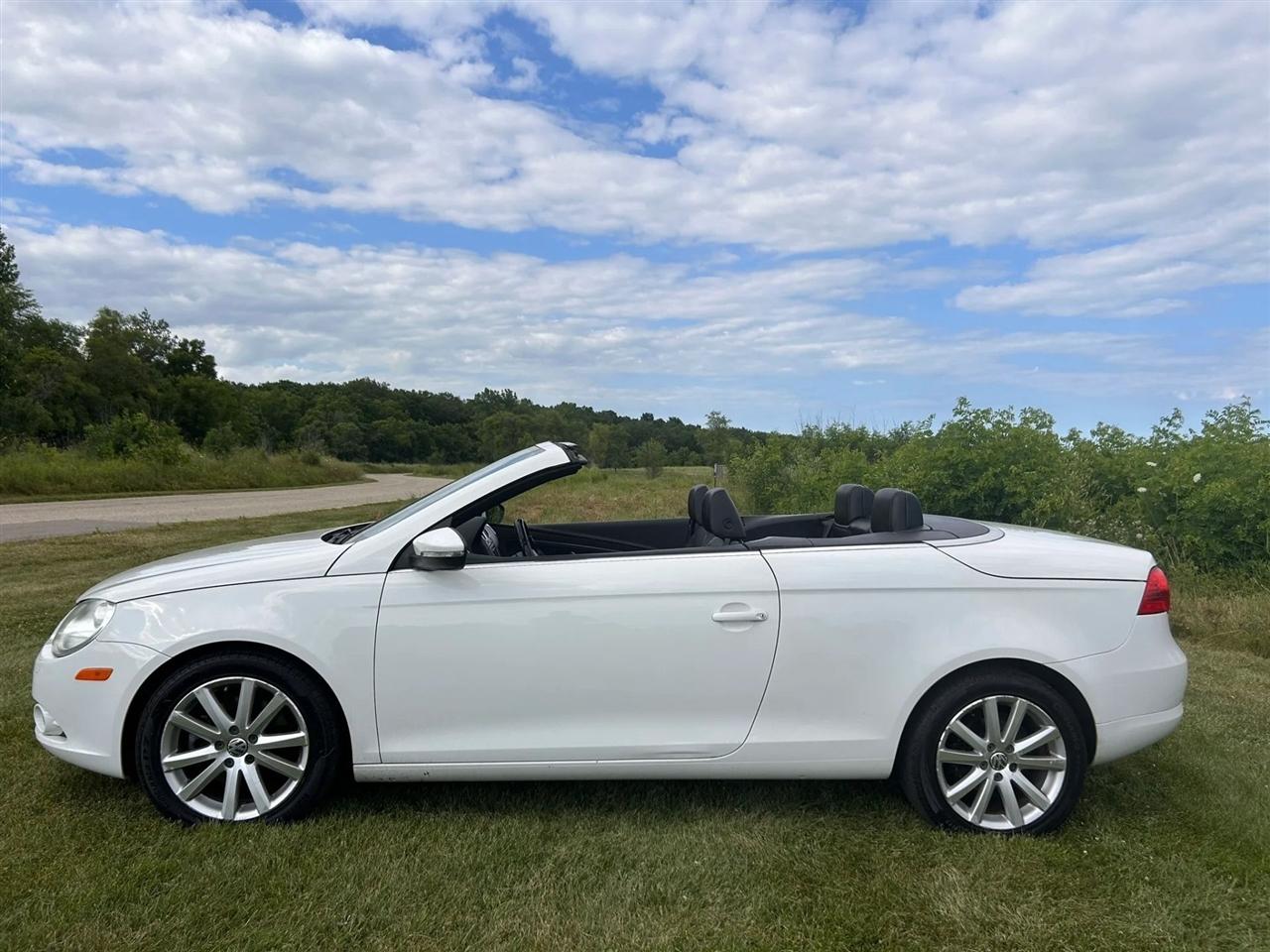 Volkswagen Eos  2011