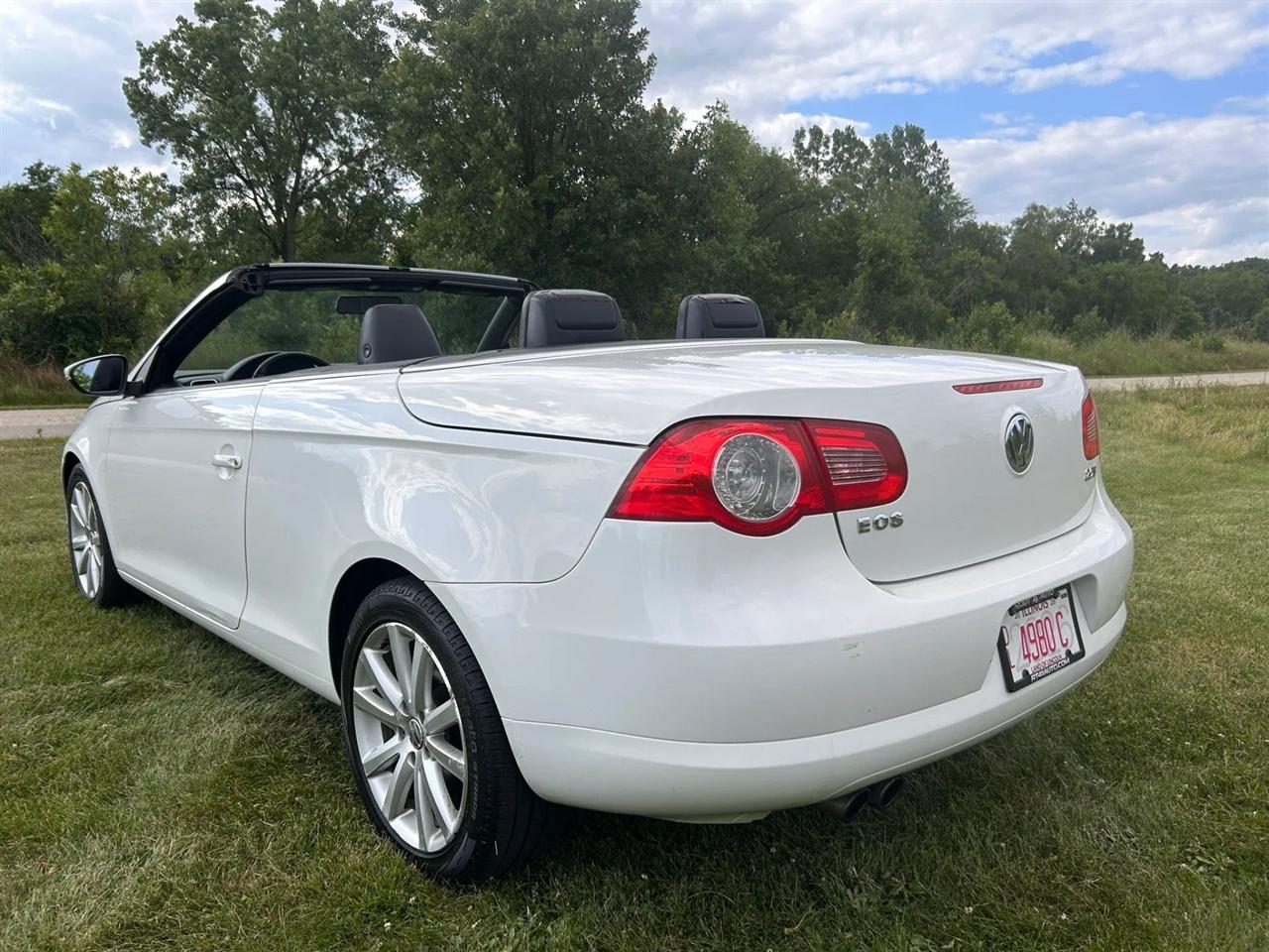 Volkswagen Eos  2011