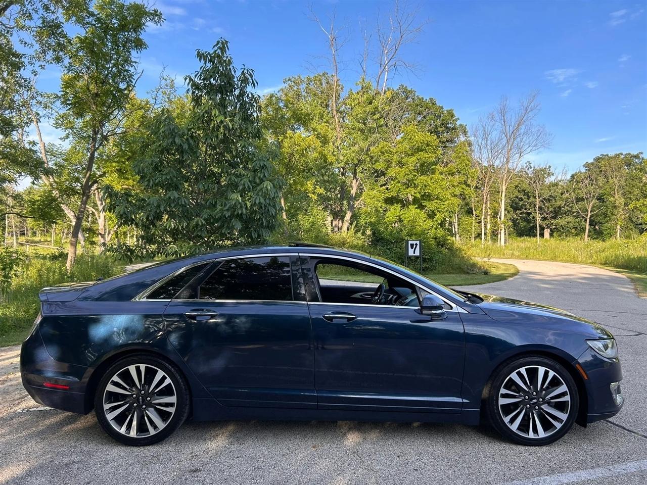 Lincoln MKZ  2017