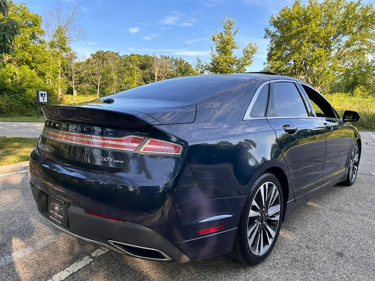 Lincoln MKZ  2017