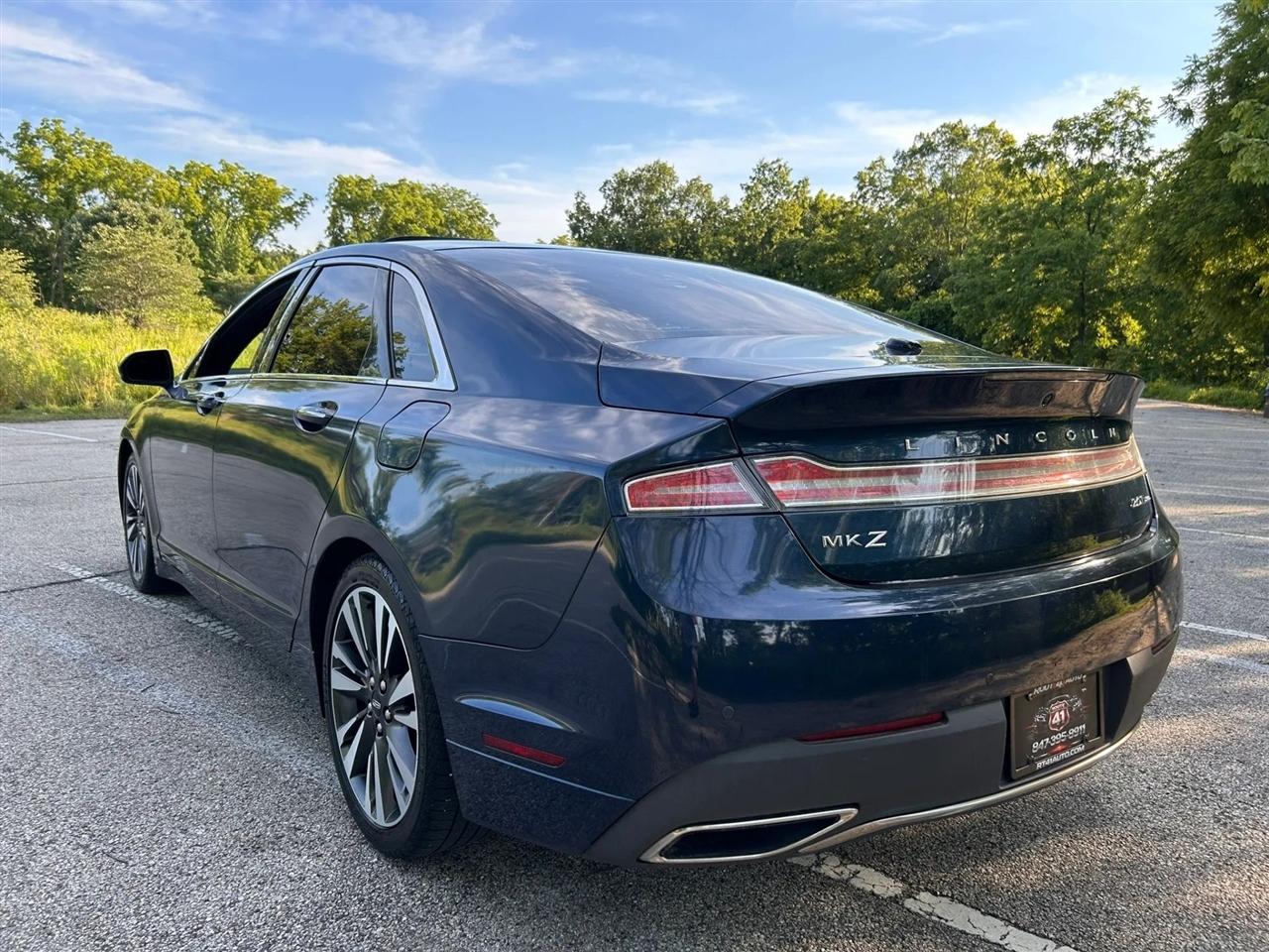 Lincoln MKZ  2017