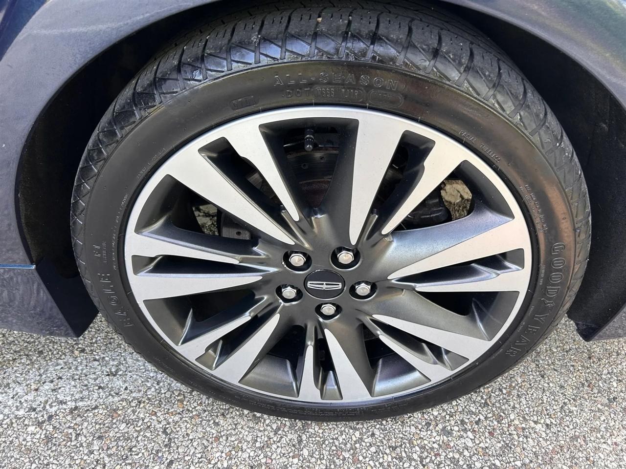 Lincoln MKZ  2017