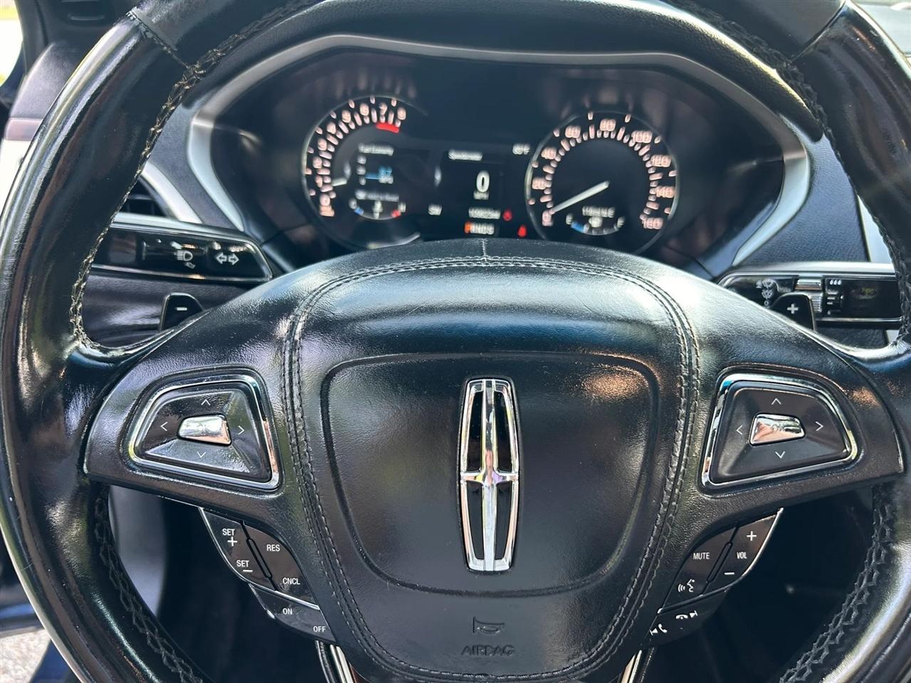 Lincoln MKZ  2017