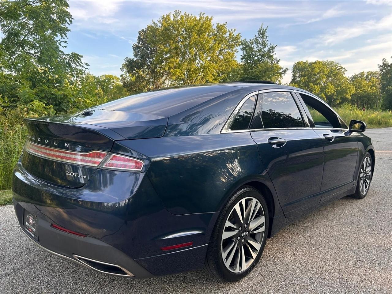 Lincoln MKZ  2017
