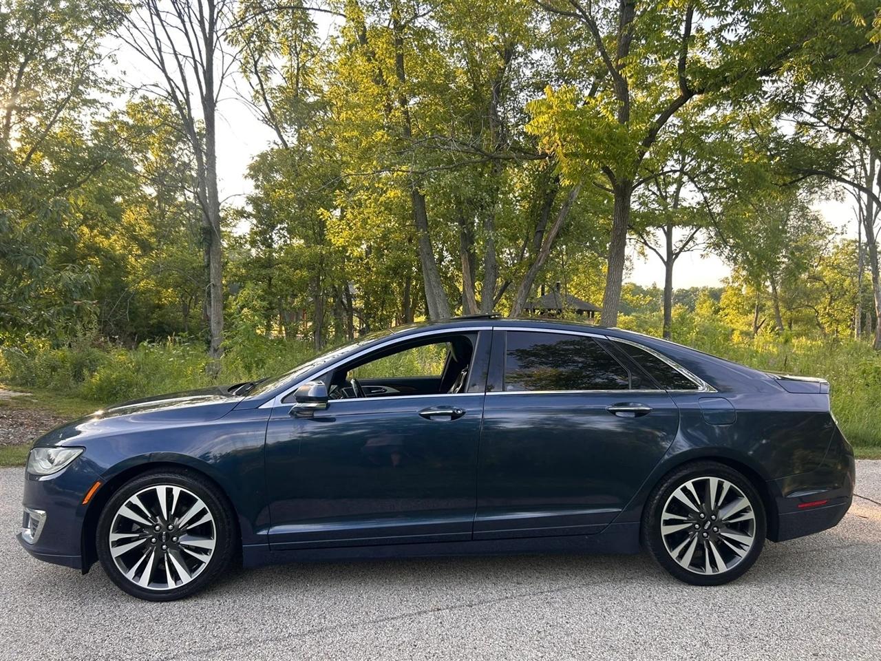 Lincoln MKZ  2017
