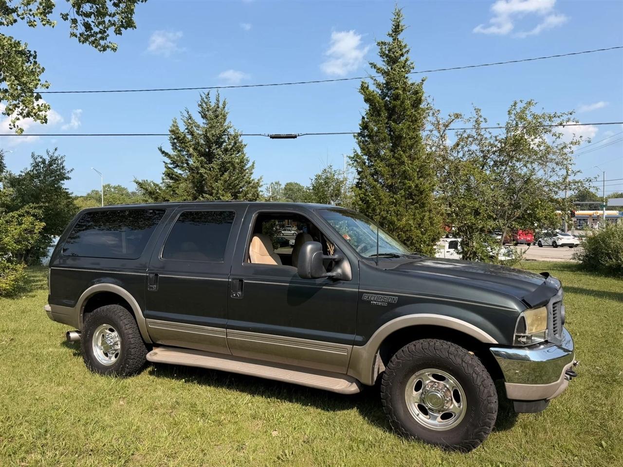 Ford Excursion  2001