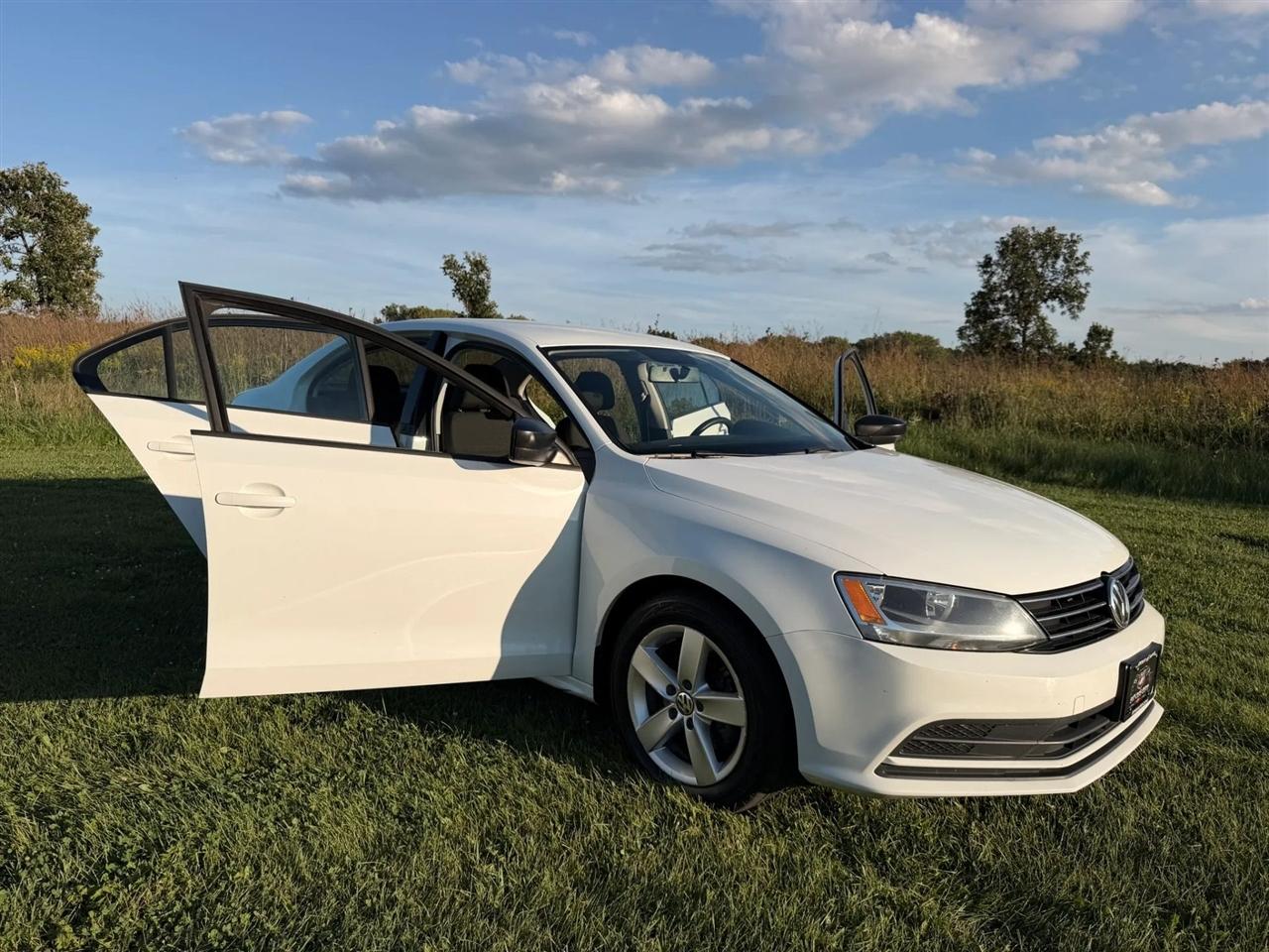 Volkswagen Jetta  2015