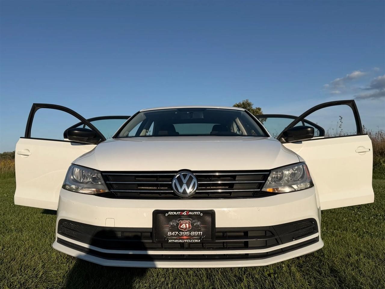 Volkswagen Jetta  2015