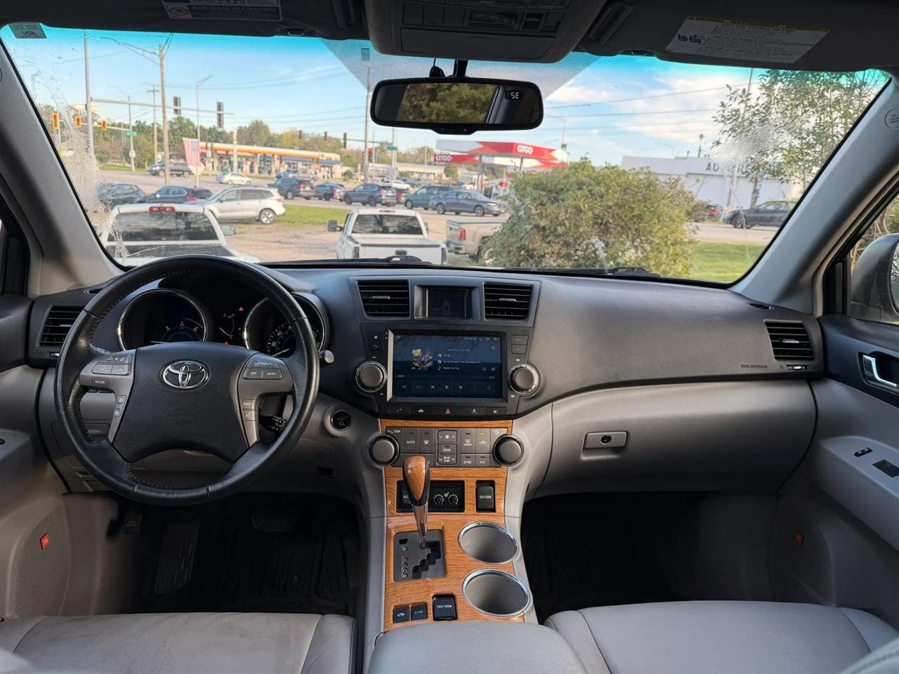 Toyota Highlander Hybrid  2009