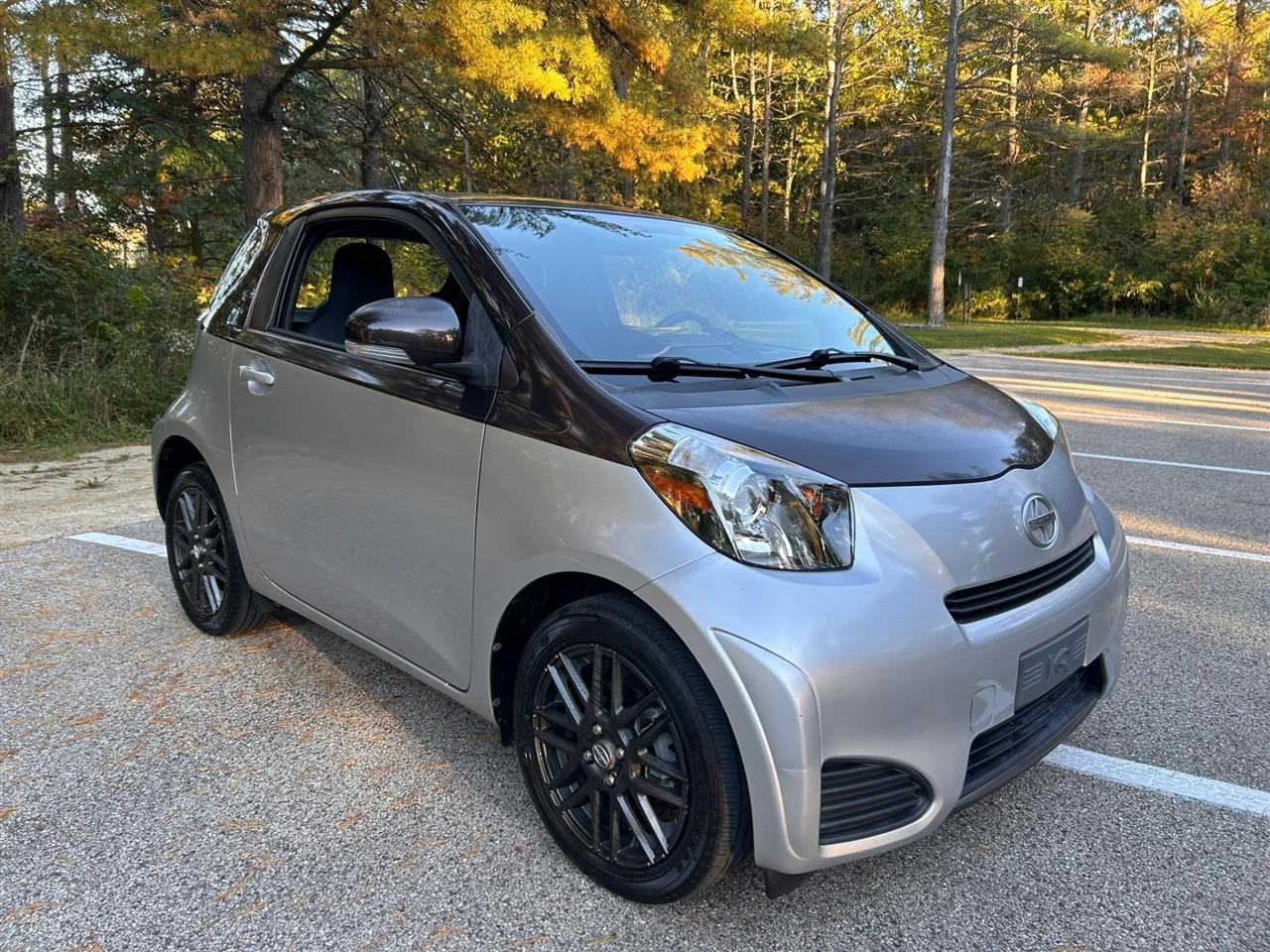 Scion iQ  2014