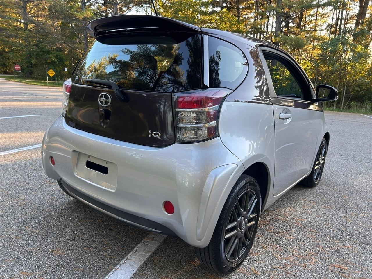 Scion iQ  2014