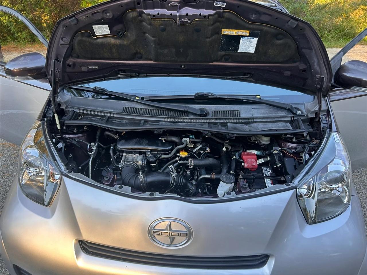 Scion iQ  2014