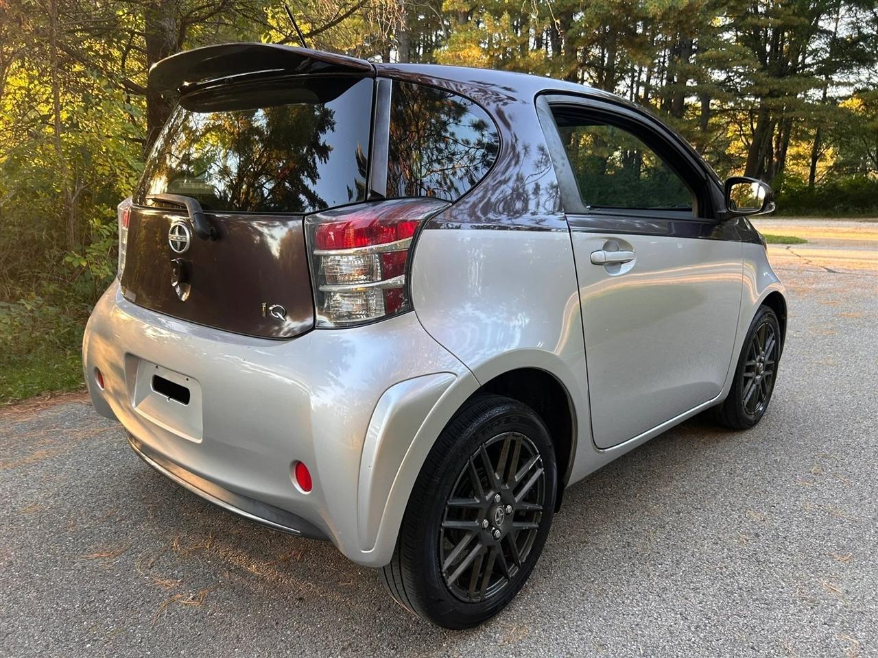 Scion iQ  2014