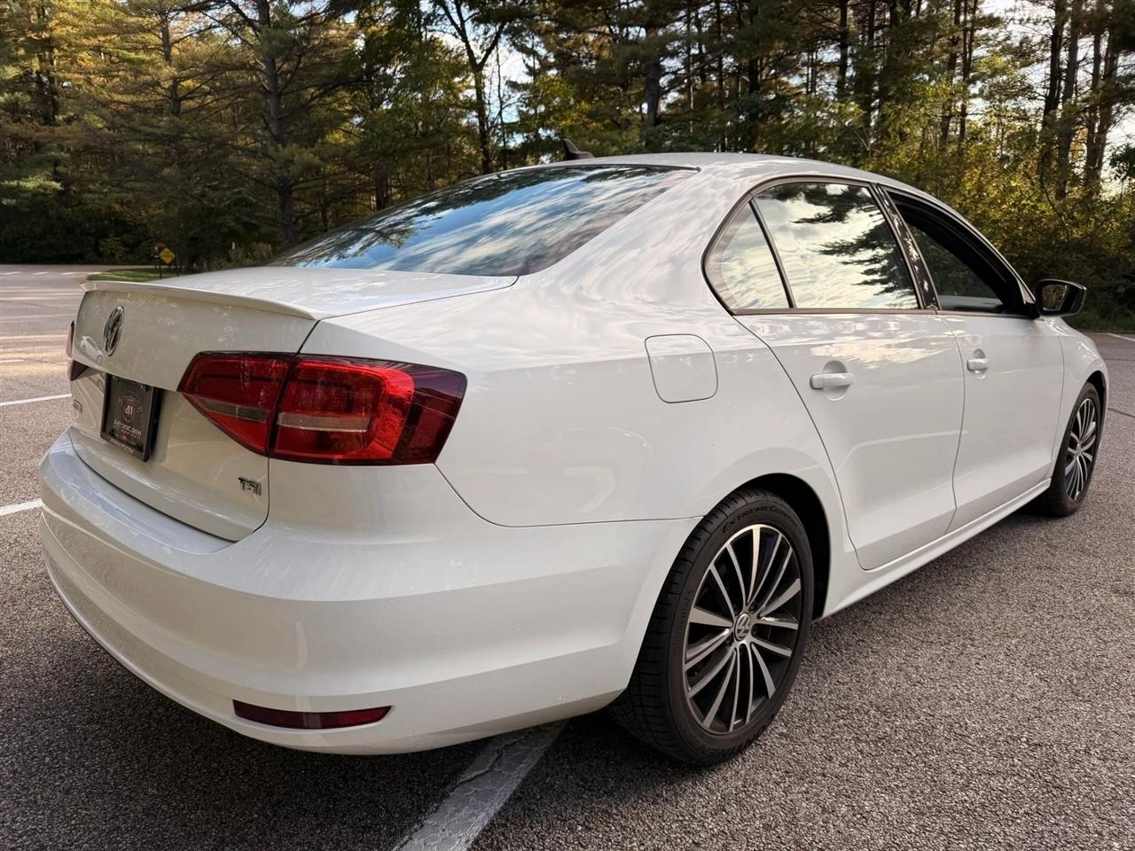 Volkswagen Jetta  2015