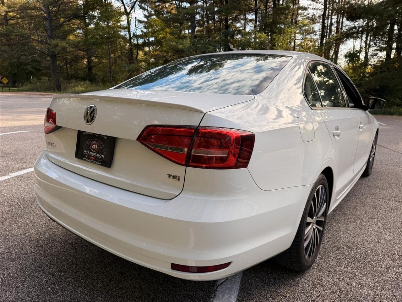 Volkswagen Jetta  2015