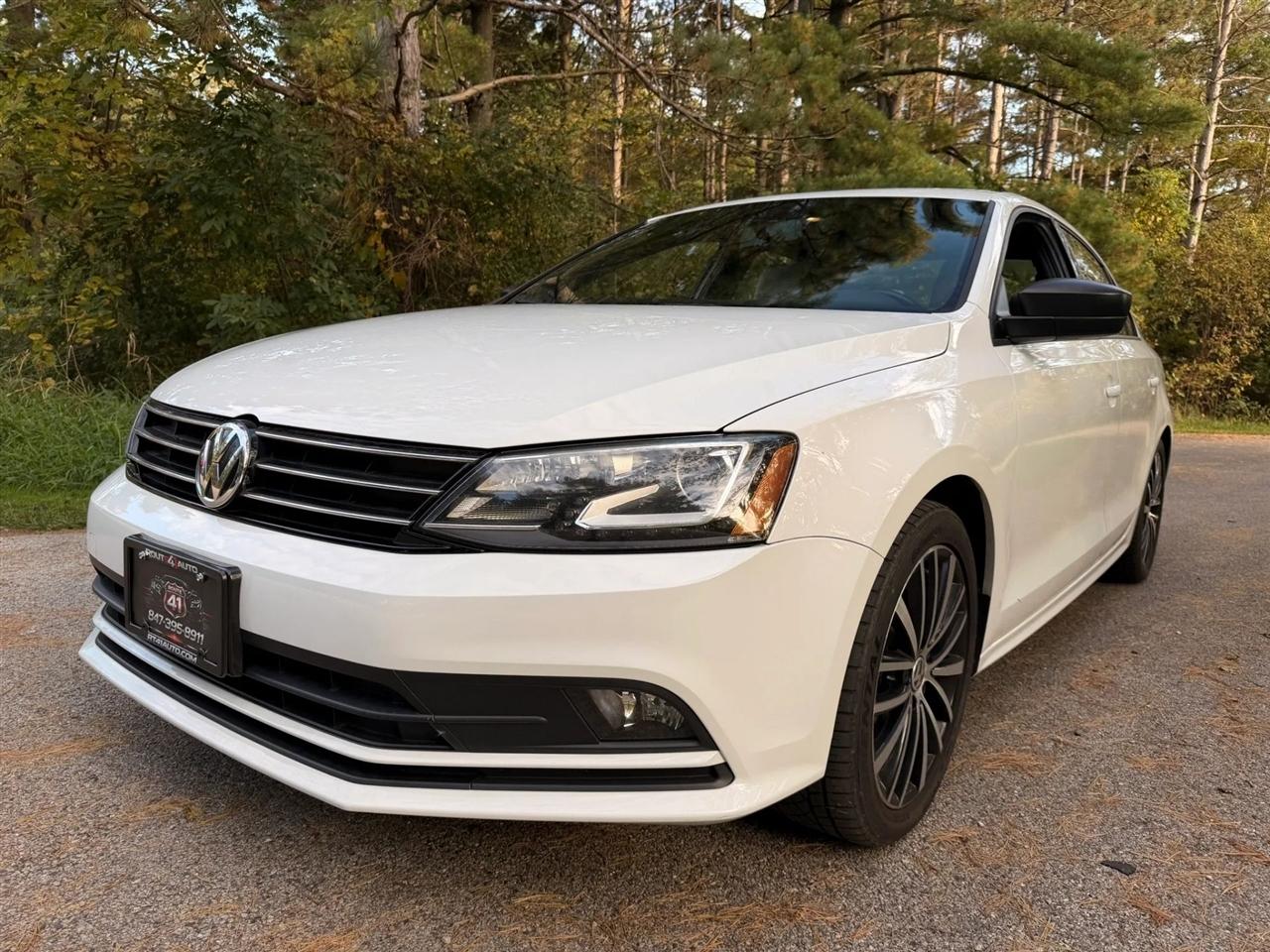 Volkswagen Jetta  2015
