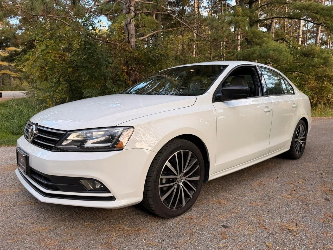 Volkswagen Jetta  2015