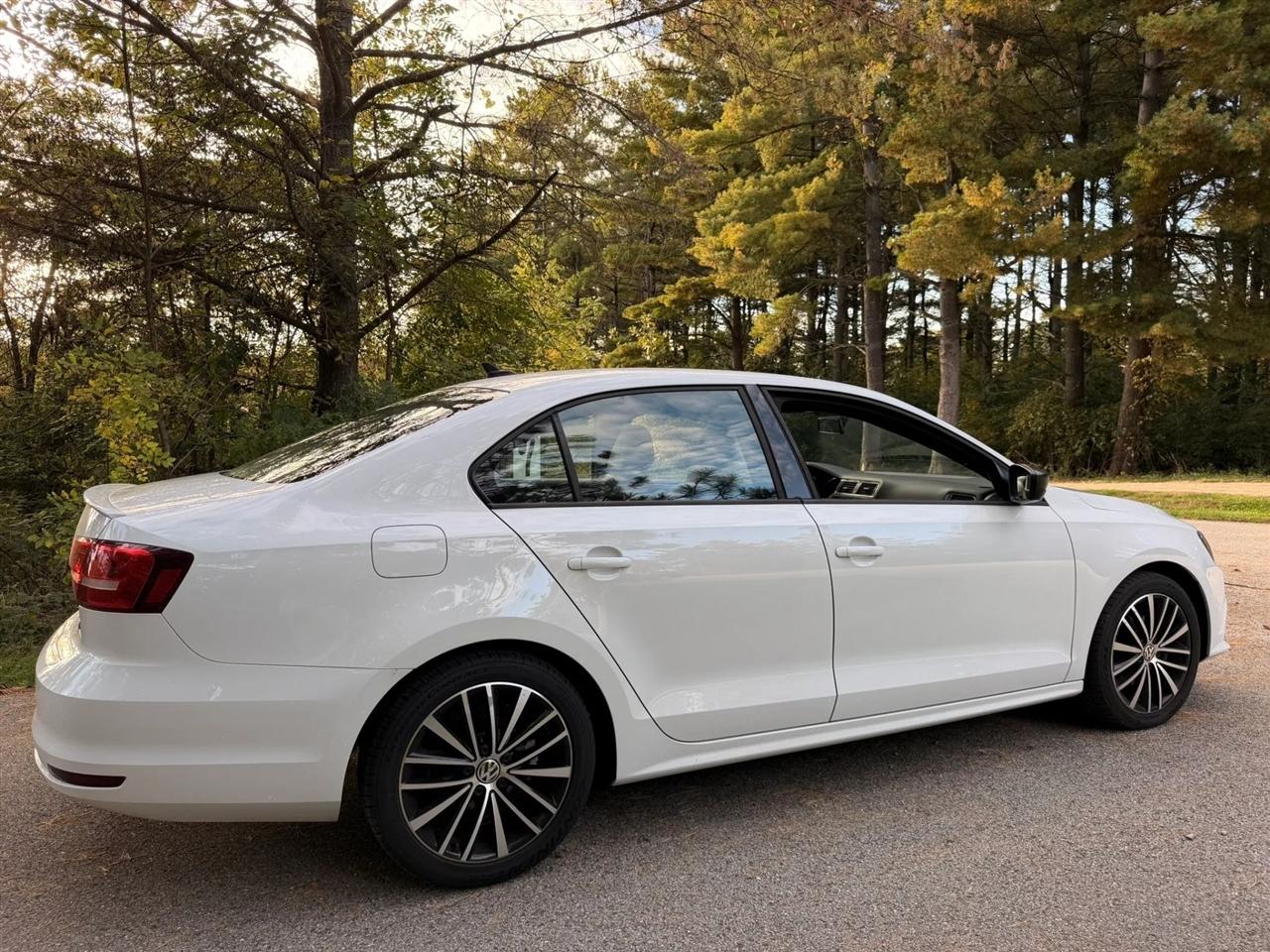 Volkswagen Jetta  2015