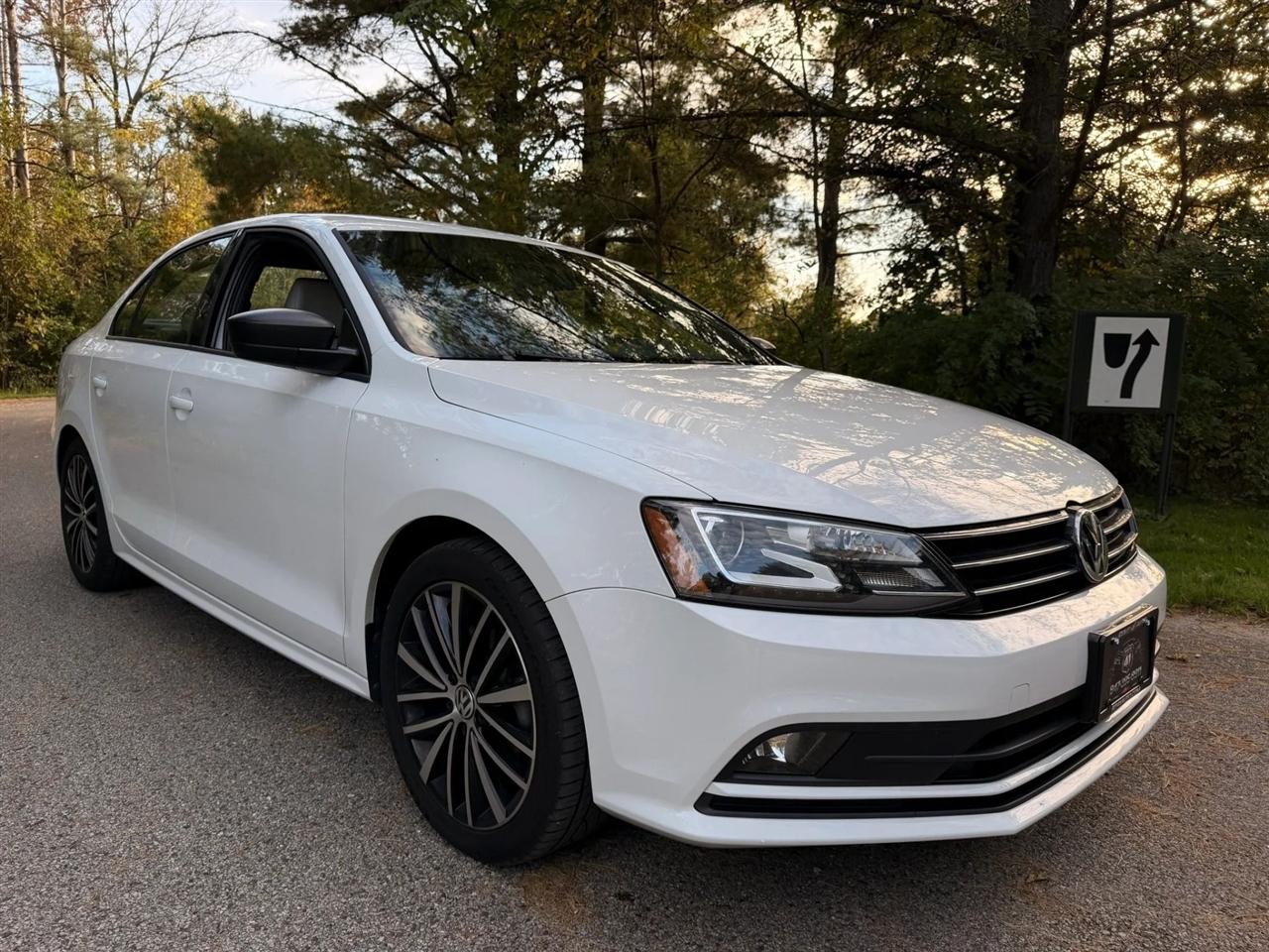 Volkswagen Jetta  2015