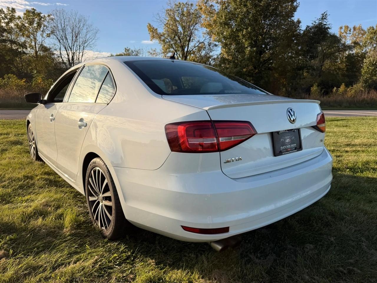 Volkswagen Jetta  2015