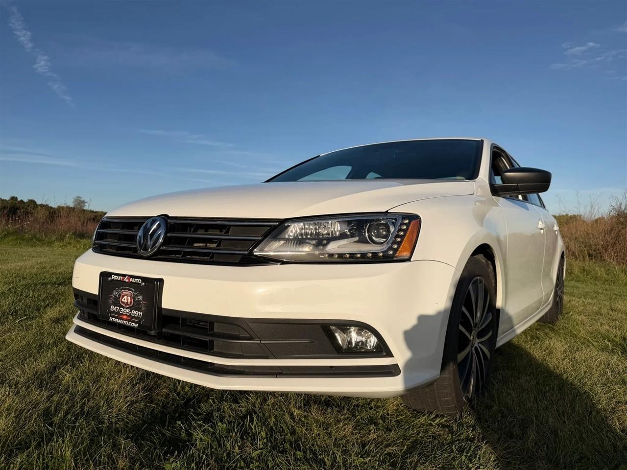 Volkswagen Jetta  2015