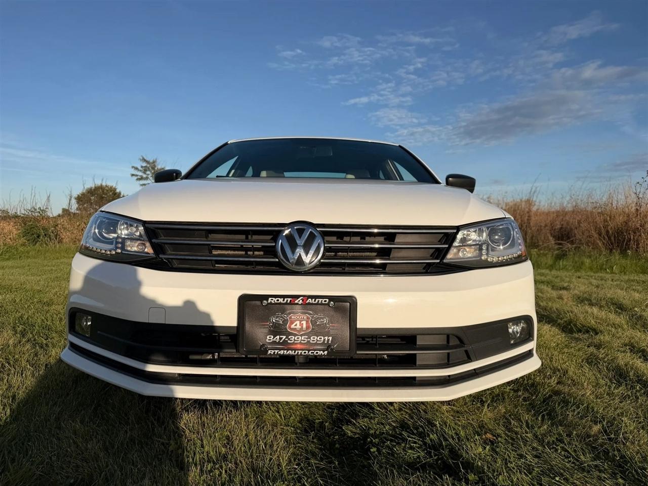 Volkswagen Jetta  2015