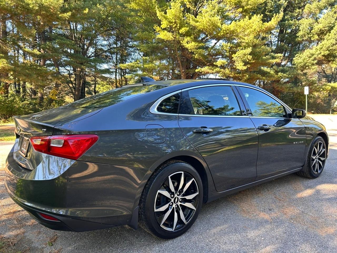 Chevrolet Malibu  2017
