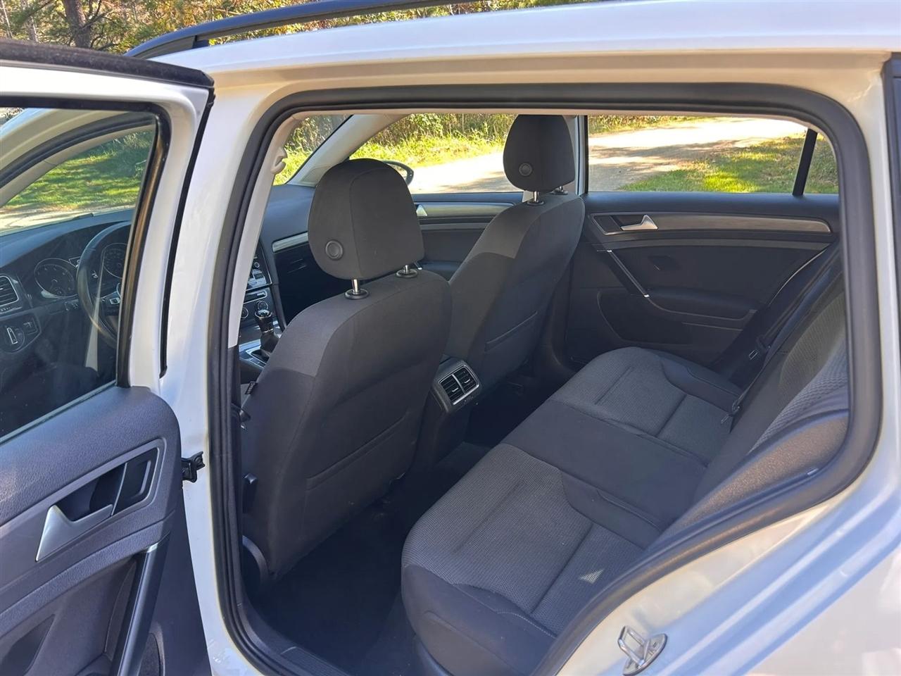 Volkswagen Golf SportWagen  2019
