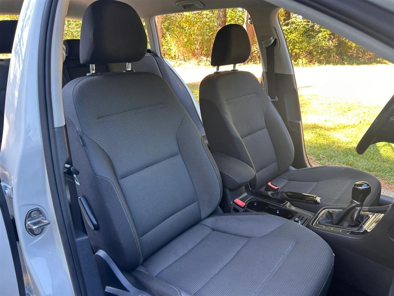 Volkswagen Golf SportWagen  2019