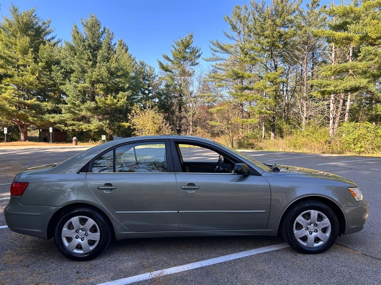 Hyundai Sonata  2009