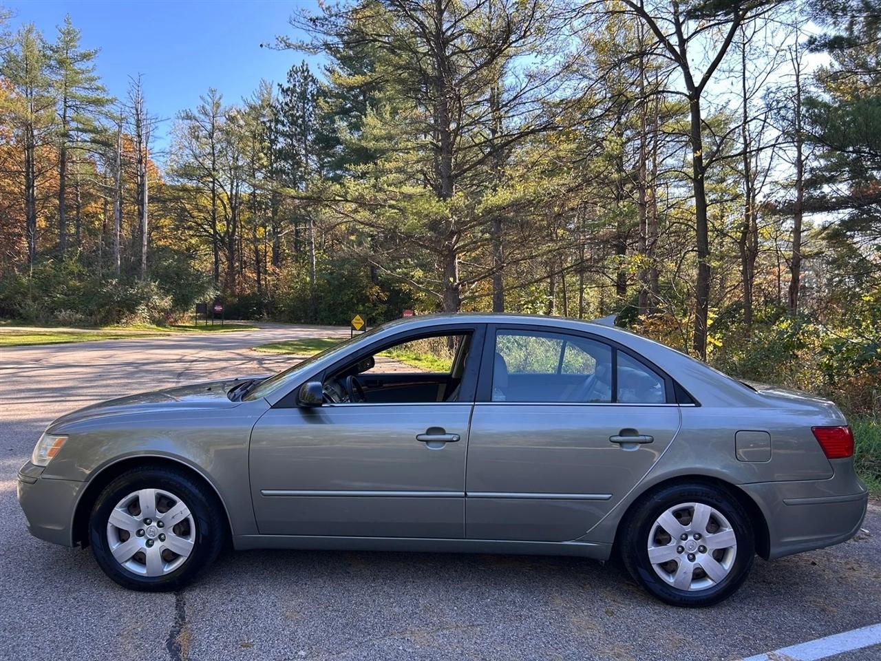Hyundai Sonata  2009