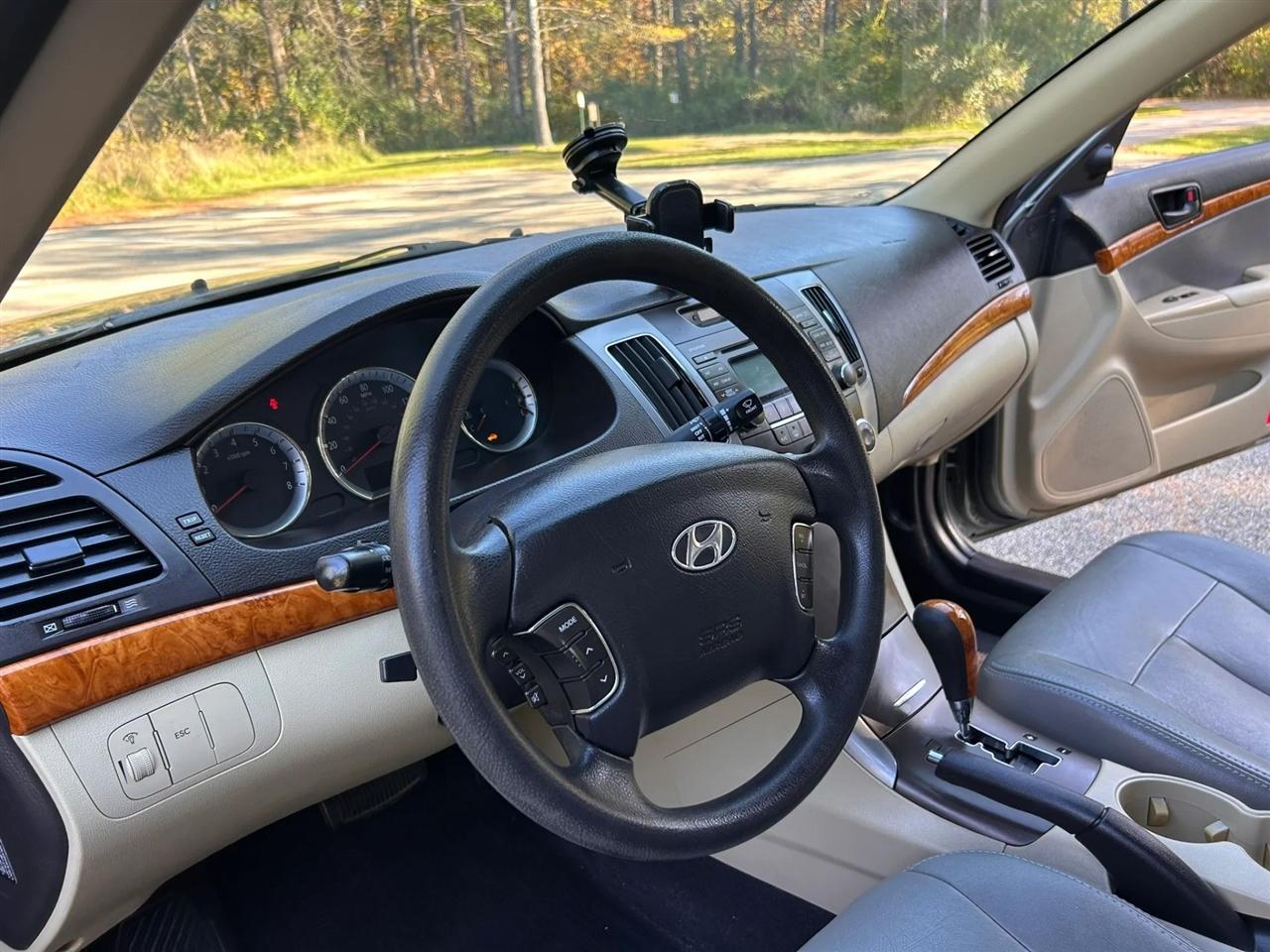 Hyundai Sonata  2009