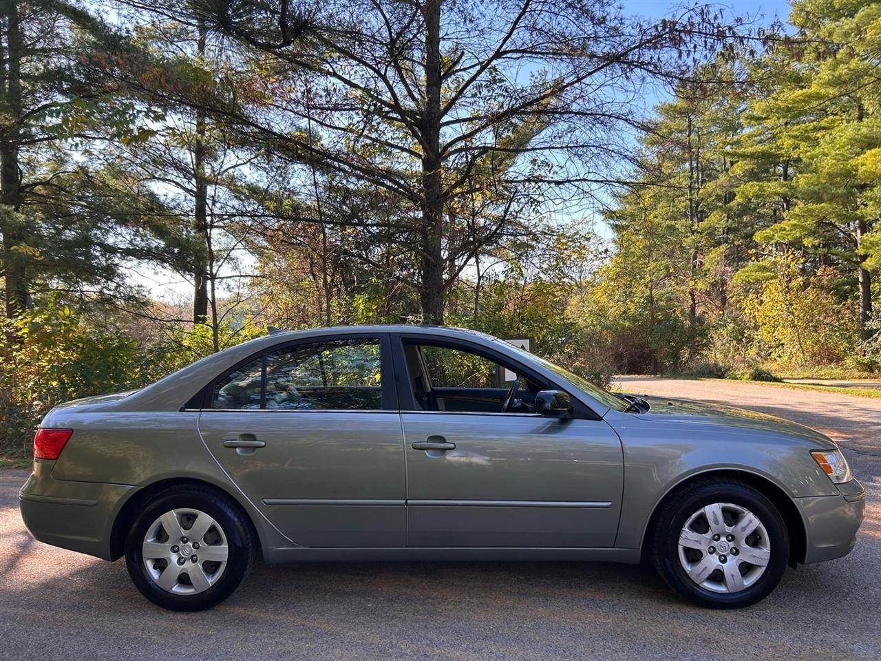 Hyundai Sonata  2009