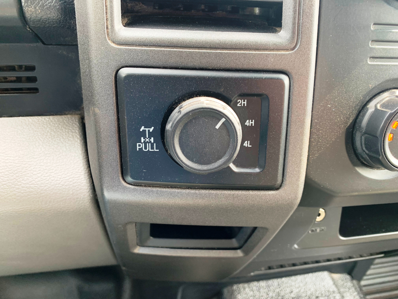 Ford F-250 SD XL Crew Cab Long Bed 4WD 2019 Ford F-250 SD XL Crew Cab Long Bed 4WD 2019