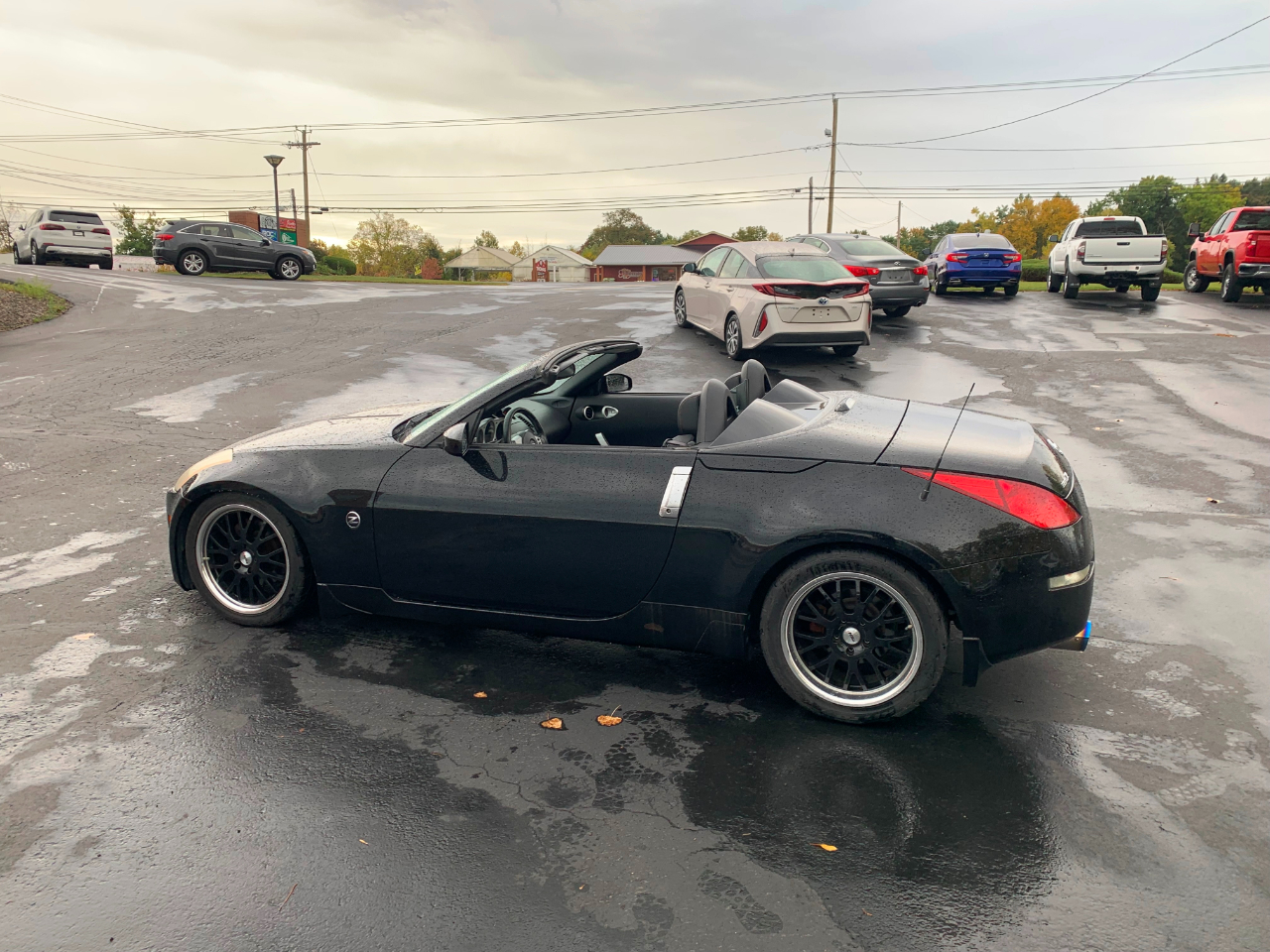 2004 Nissan 350Z Touring photo 3