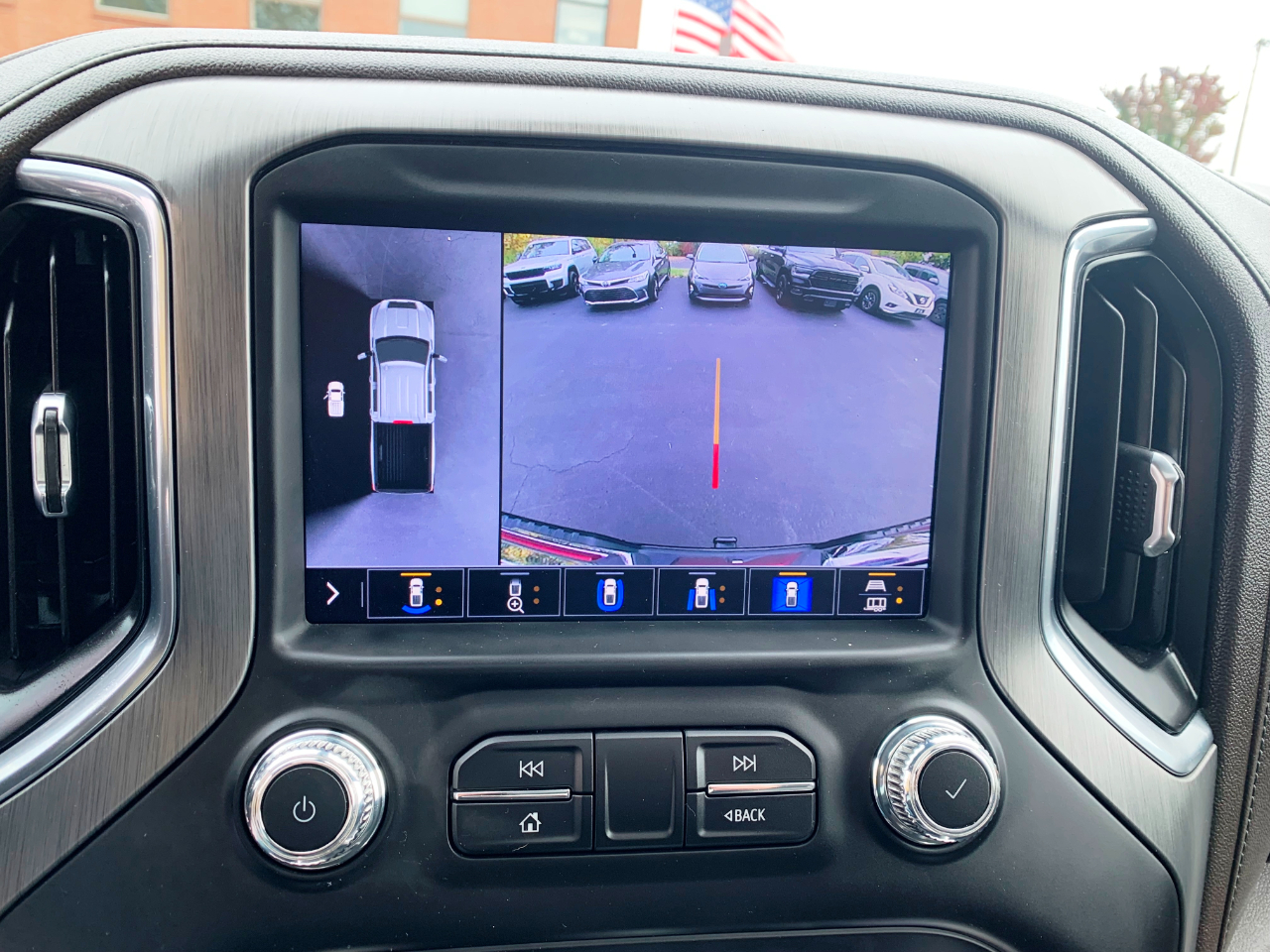 GMC Sierra 2500HD Denali Crew Cab 4WD SB 2022