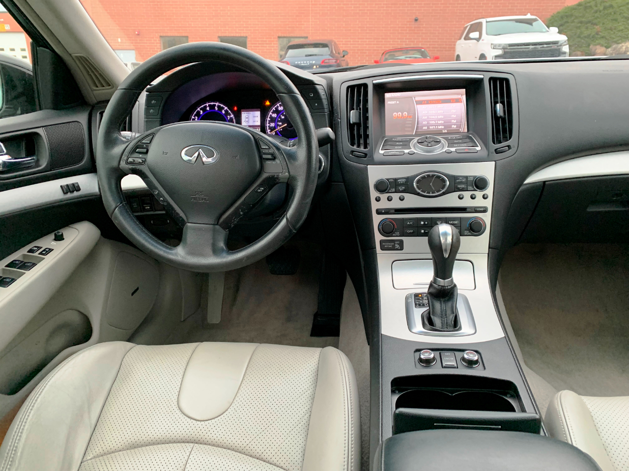 Infiniti G Sedan G37x AWD 2009