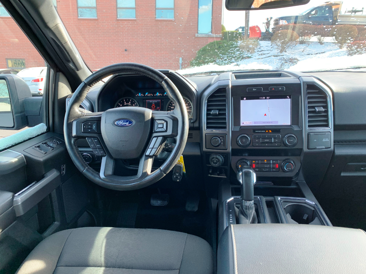 2019 Ford F-150 XLT photo 3