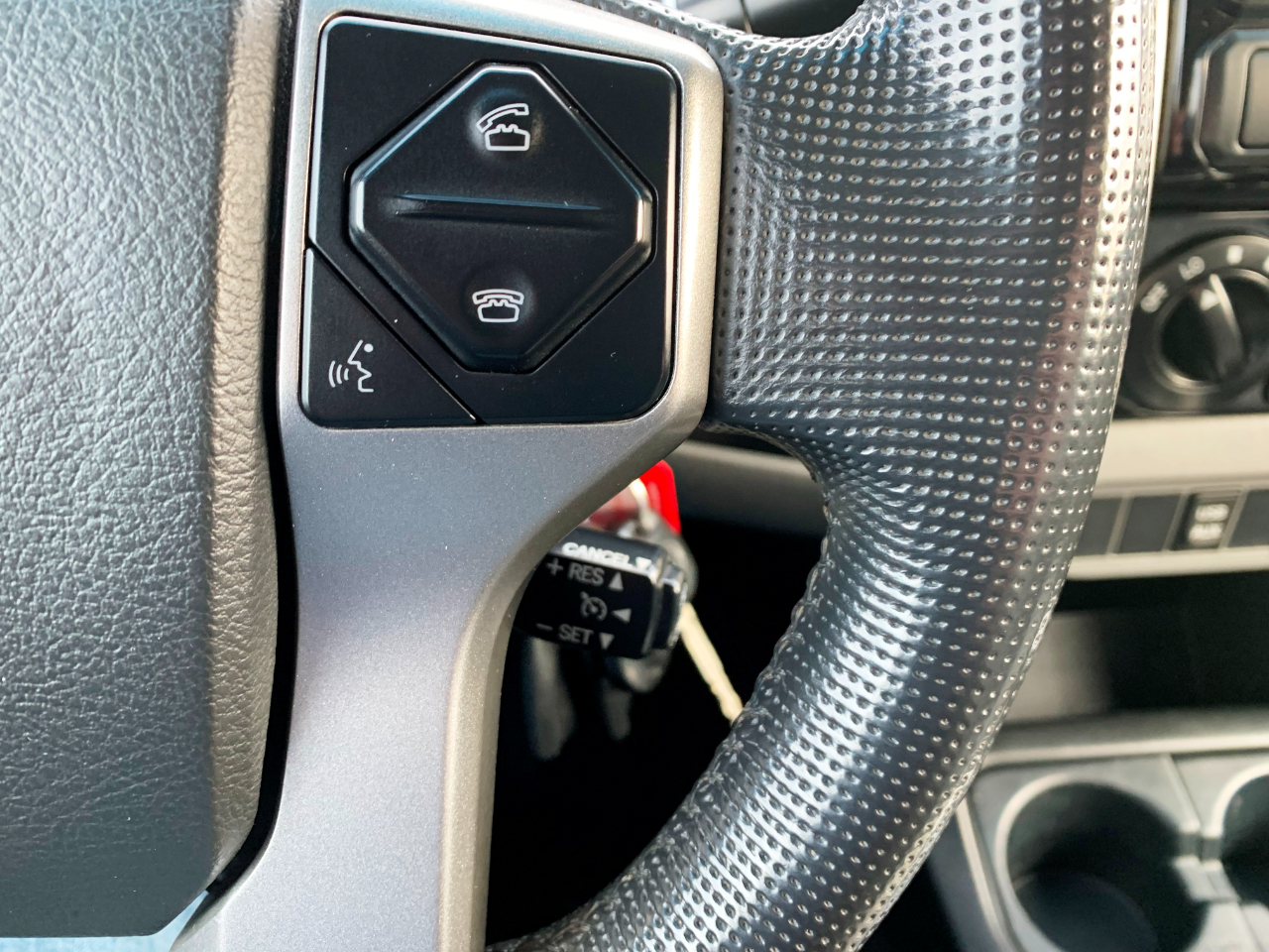 Toyota Tacoma Double Cab Long Bed V6 5AT 4WD 2014