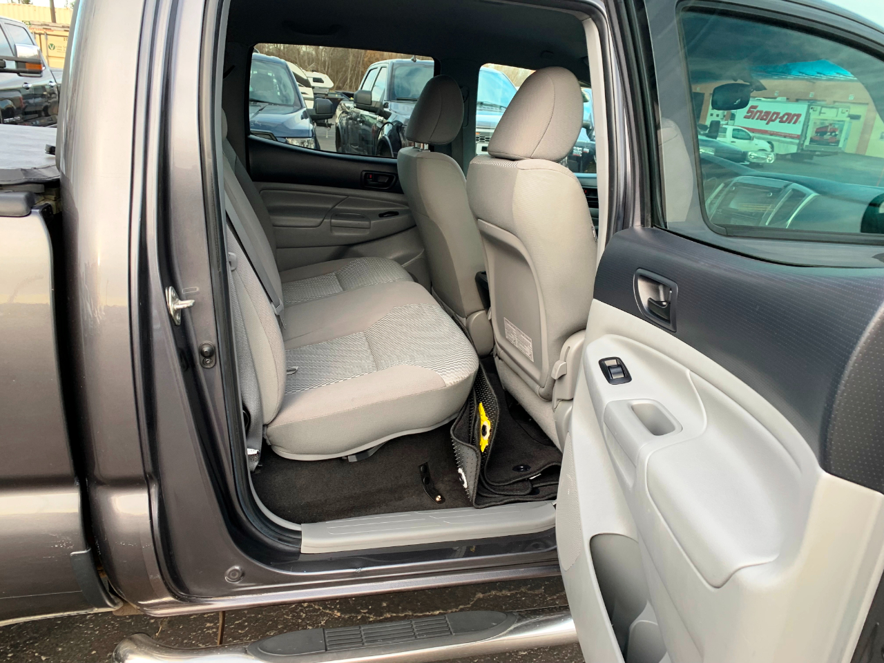 Toyota Tacoma Double Cab Long Bed V6 5AT 4WD 2014