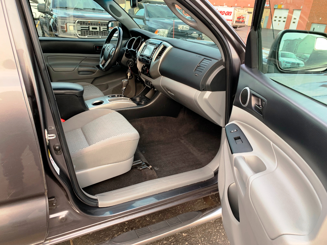 Toyota Tacoma Double Cab Long Bed V6 5AT 4WD 2014